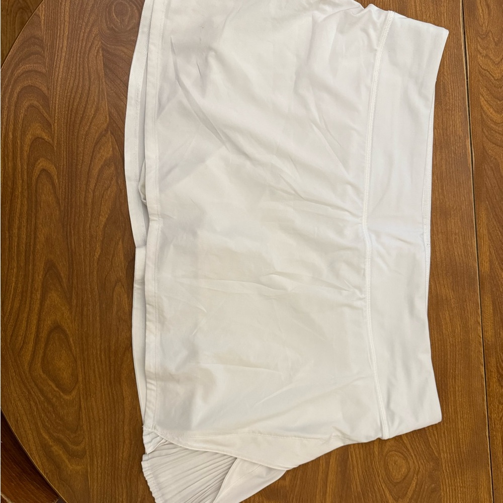 White Lulu Lemon tennis skirt